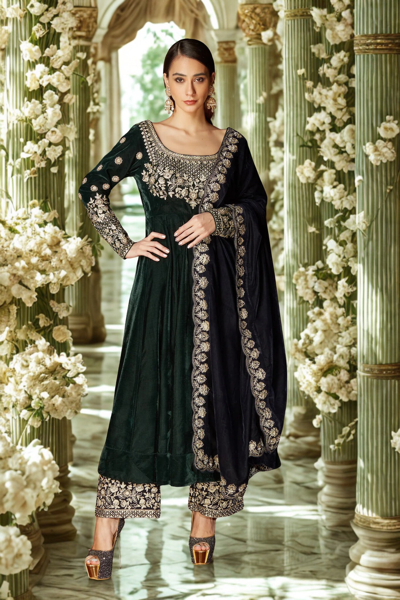 Luxury Emerald Green Velvet Anarkali Suit Set for Women – Heavy Zari Embroidery, Festive & Wedding Wear, Designer Indian Ethnic Outfit
